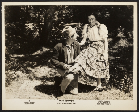 Miriam Kressyn and Zygmunt Turkow in Der Purimshpiler, 1937